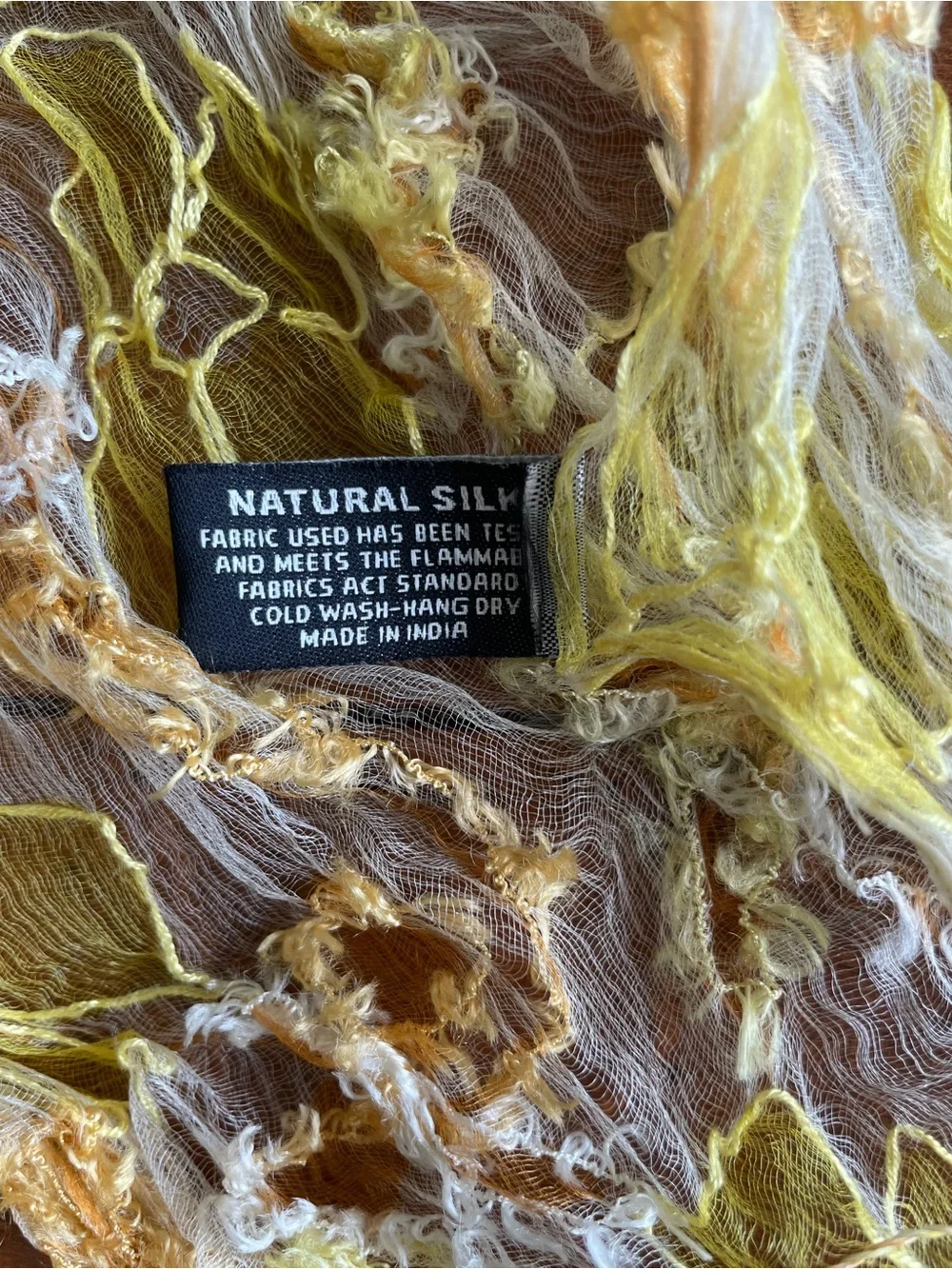 Fleurs by Elegant Additions Oblong Textured Scarf